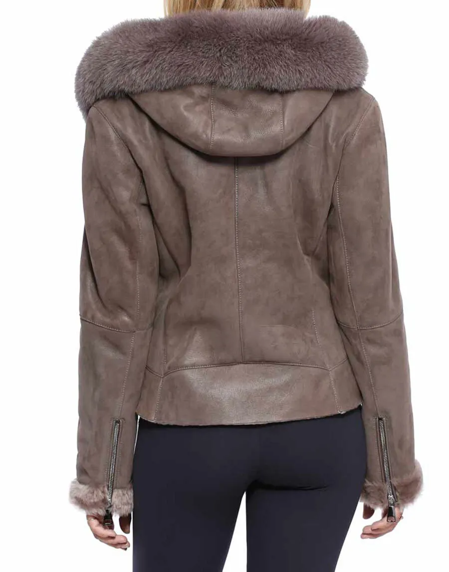 Blouson mouton taupe capuche bordé renard