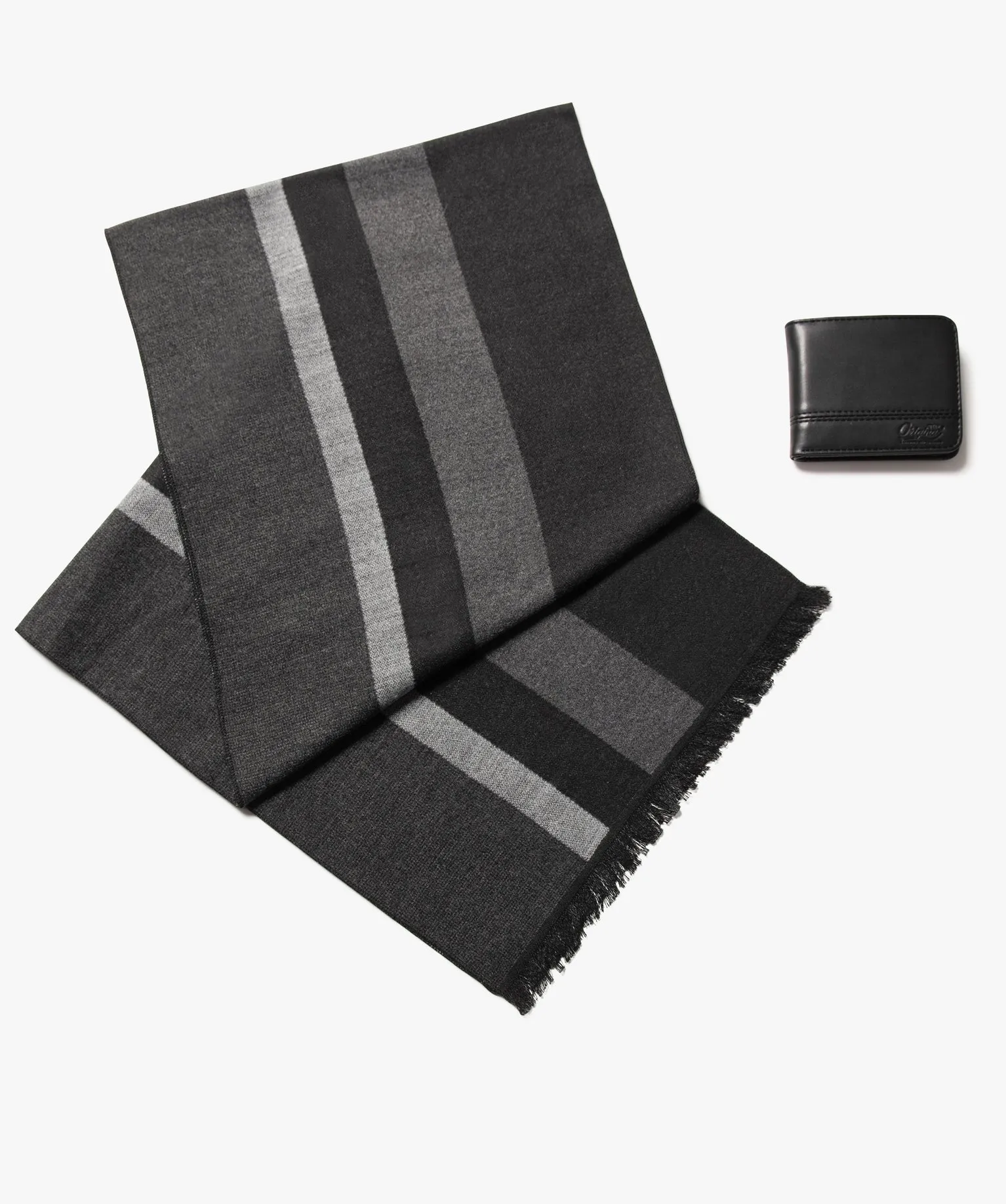 coffret cadeau avec echarpe et portefeuille homme noir standard petite maroquinerie