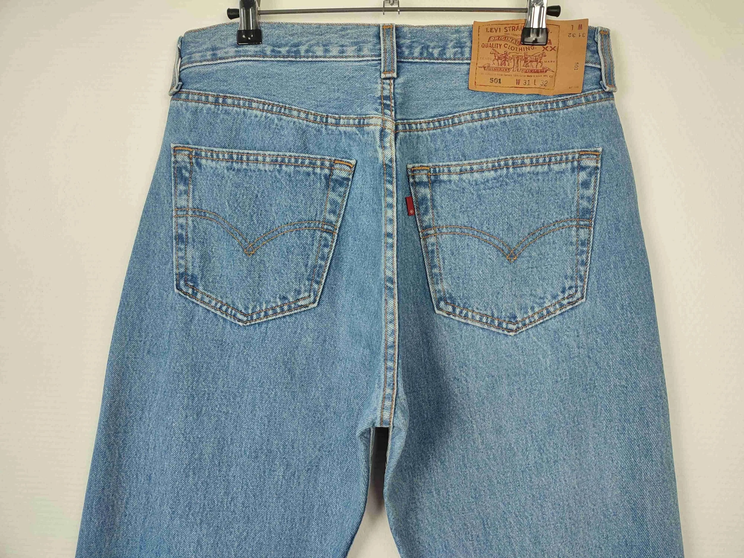 Jean Levi's 501 W31L32