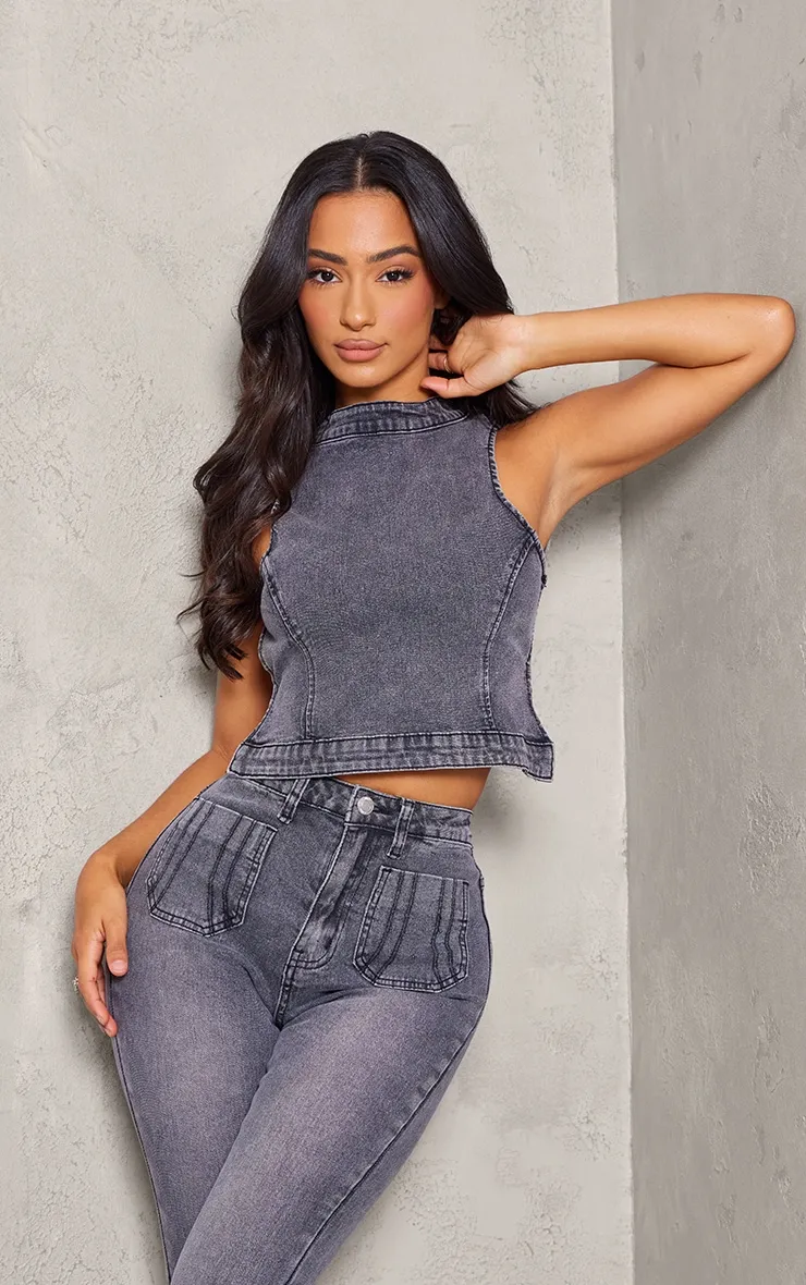 Petite Top en jean gris anthracite ouvert dans le dos