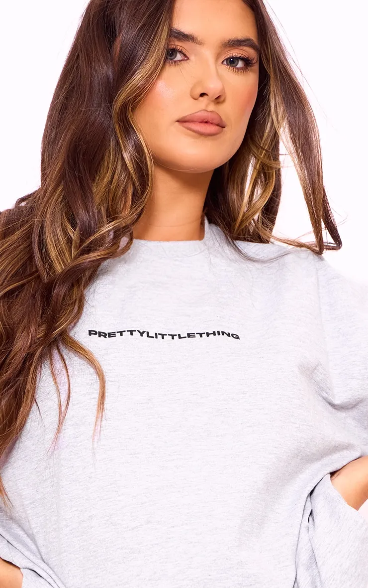 PRETTYLITTLETHING T-shirt gris cendré clair oversize à imprimé