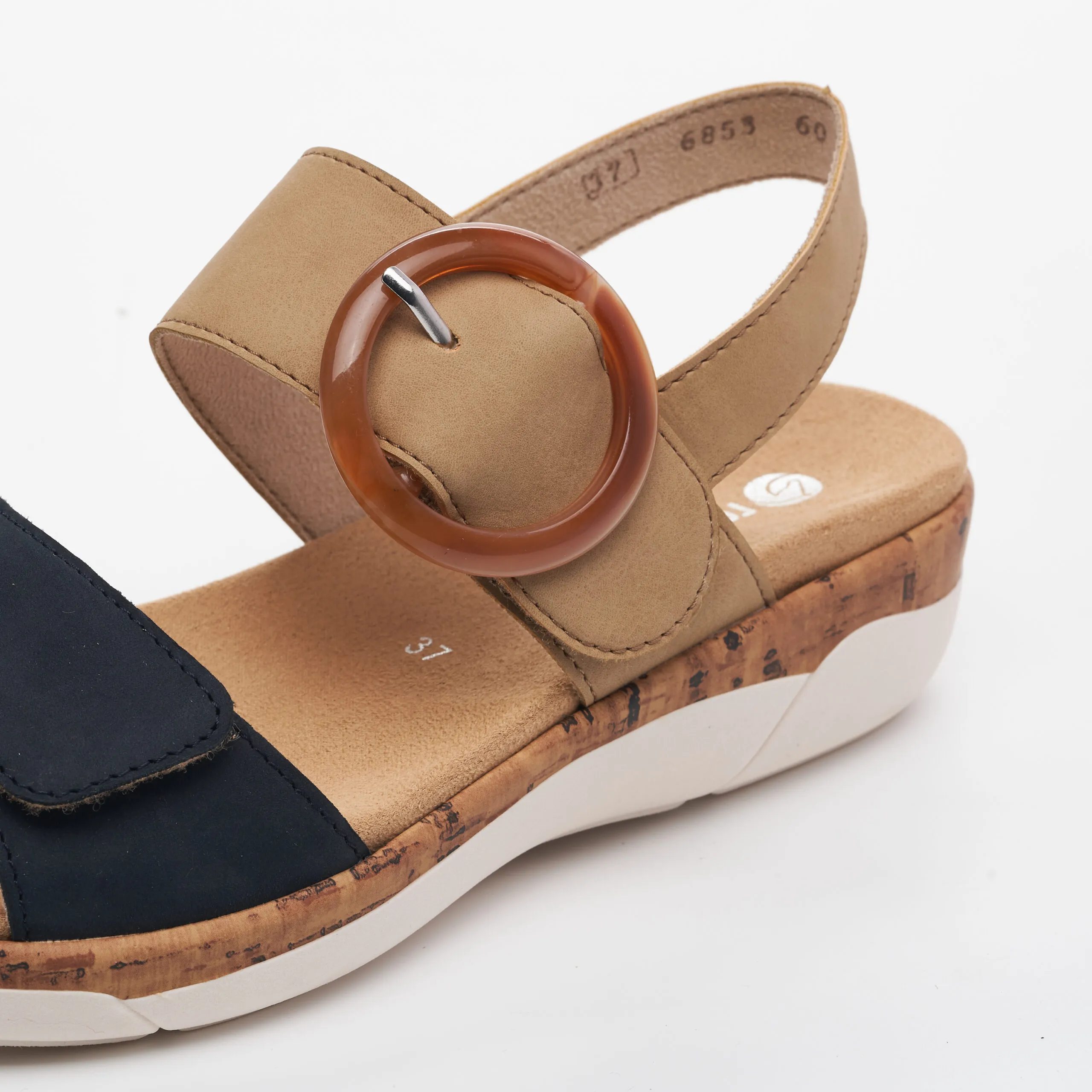 Remonte : Sandales beige et bleu marine