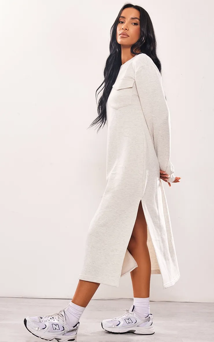 Robe pull mi-longue oversize avoine fendue en polaire