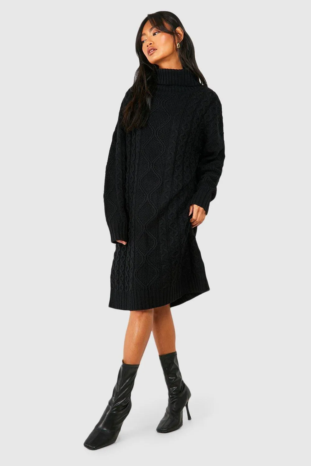 Robe pull oversize à col roulé