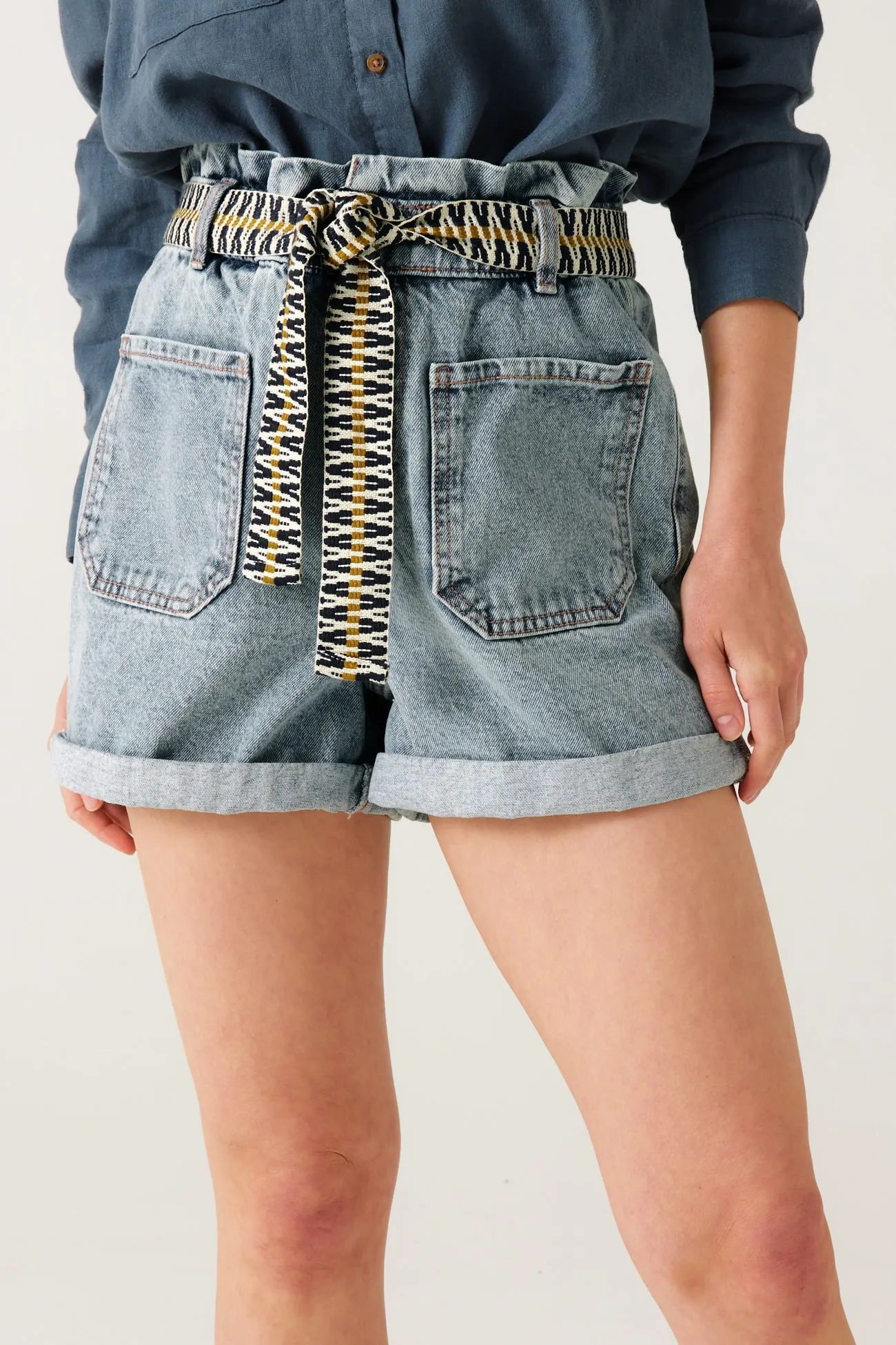 Short taille haute + ceinture - Jean moyen