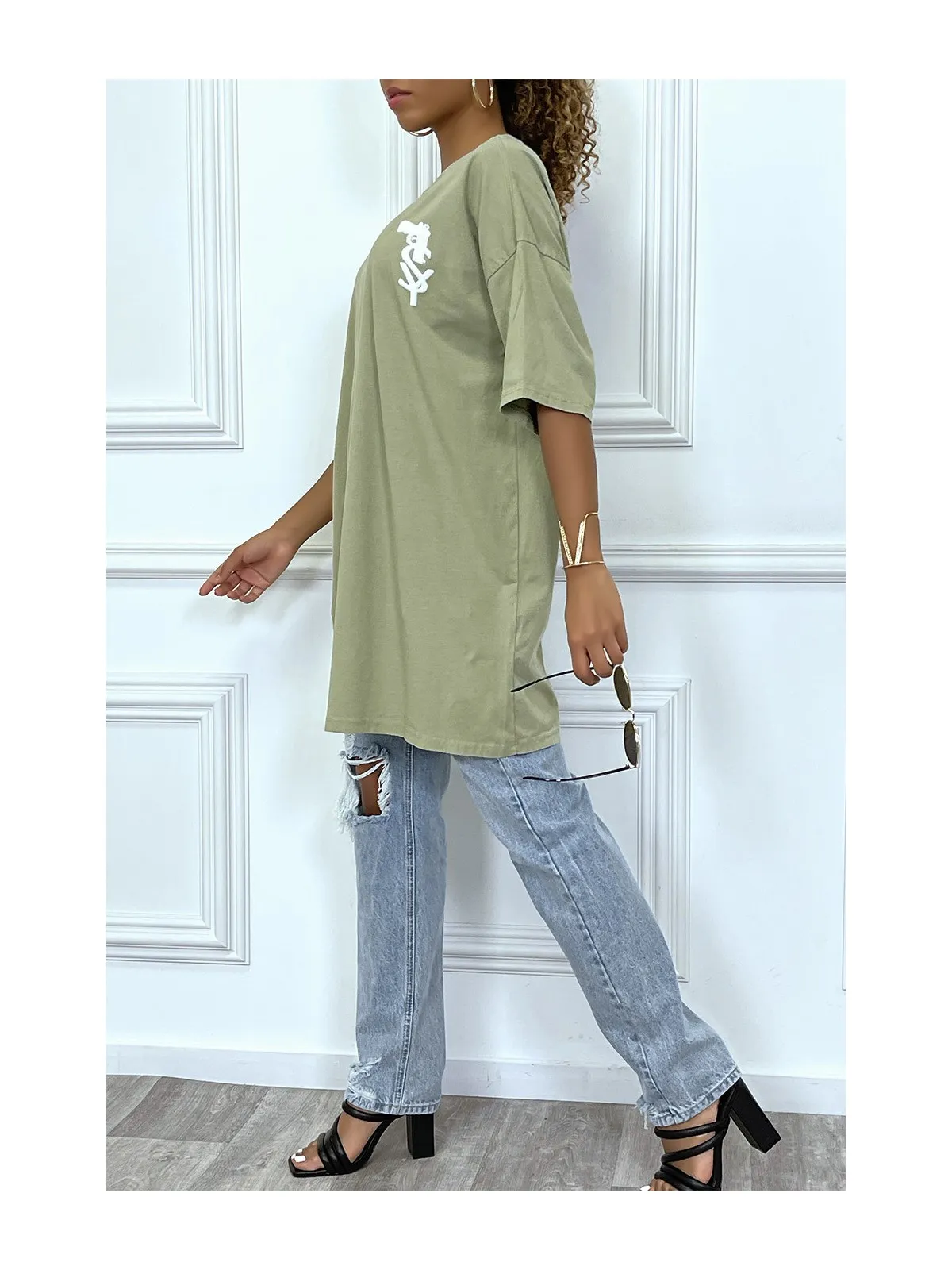 Tee-shirt oversize kaki tendance avec dessin en coton