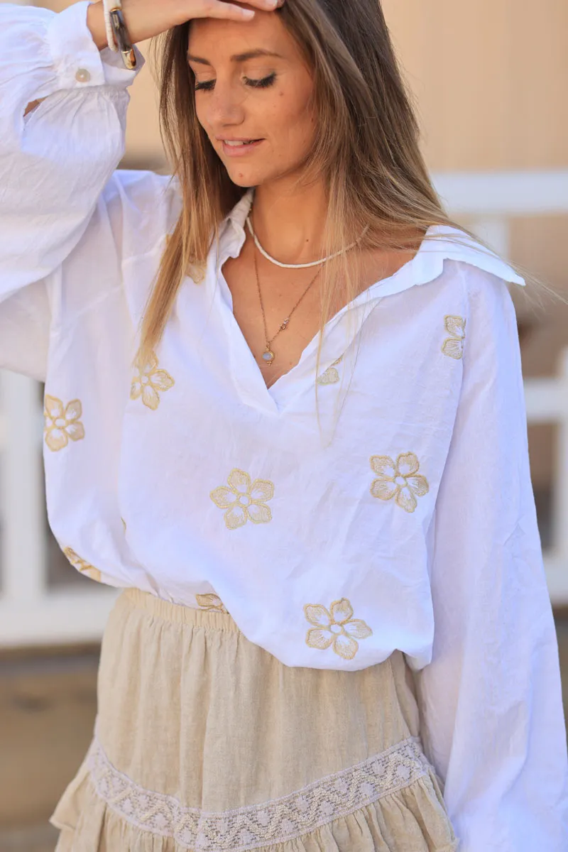 Tunique blanche col chemise en coton fleurs dorées brodées