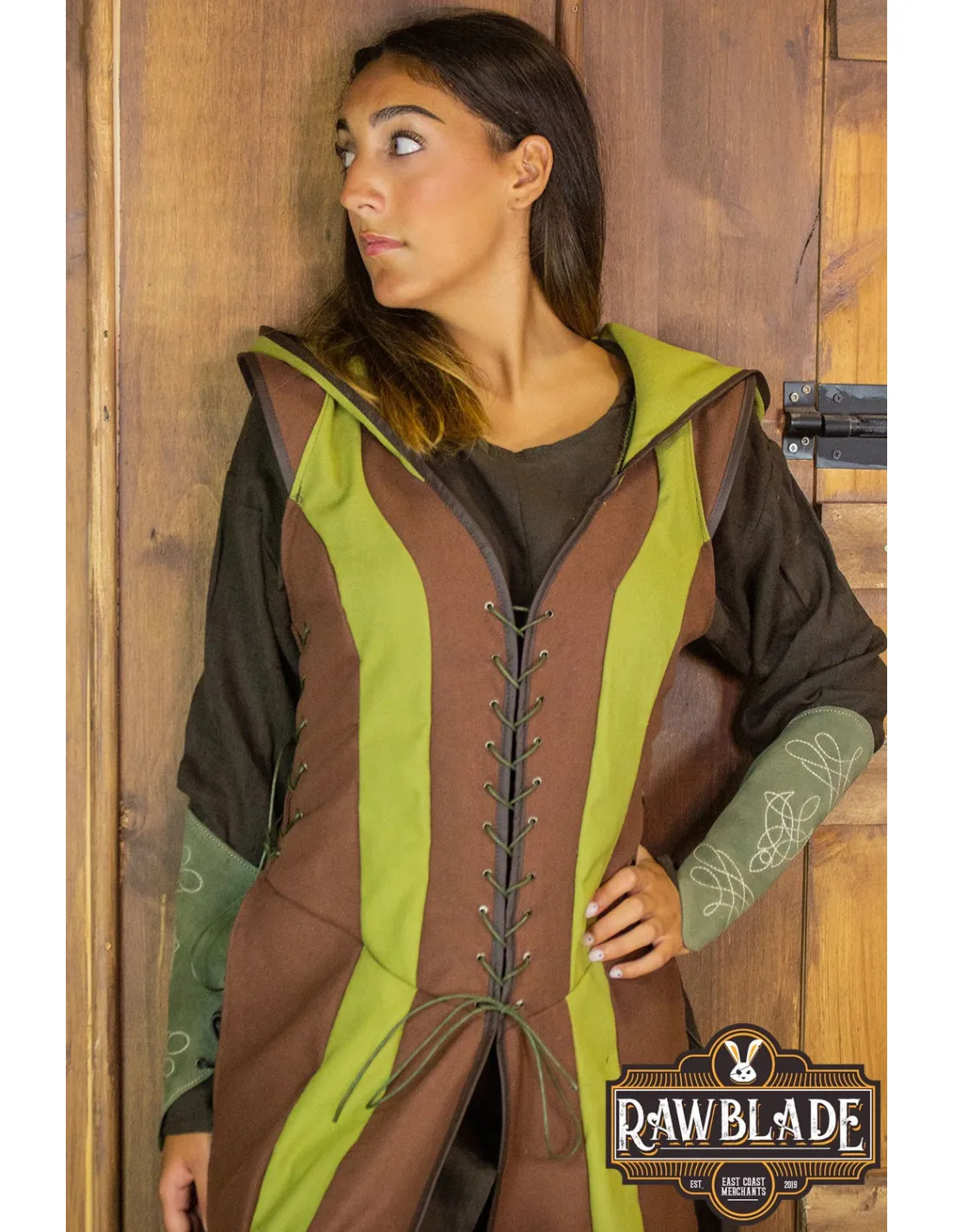 Tunique médiévale pour femme archer Arylith - Marron et Vert ⚔️ Boutique Épées