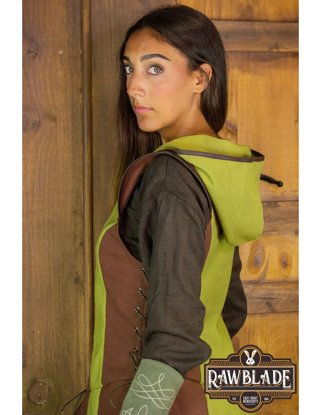 Tunique médiévale pour femme archer Arylith - Marron et Vert ⚔️ Boutique Épées