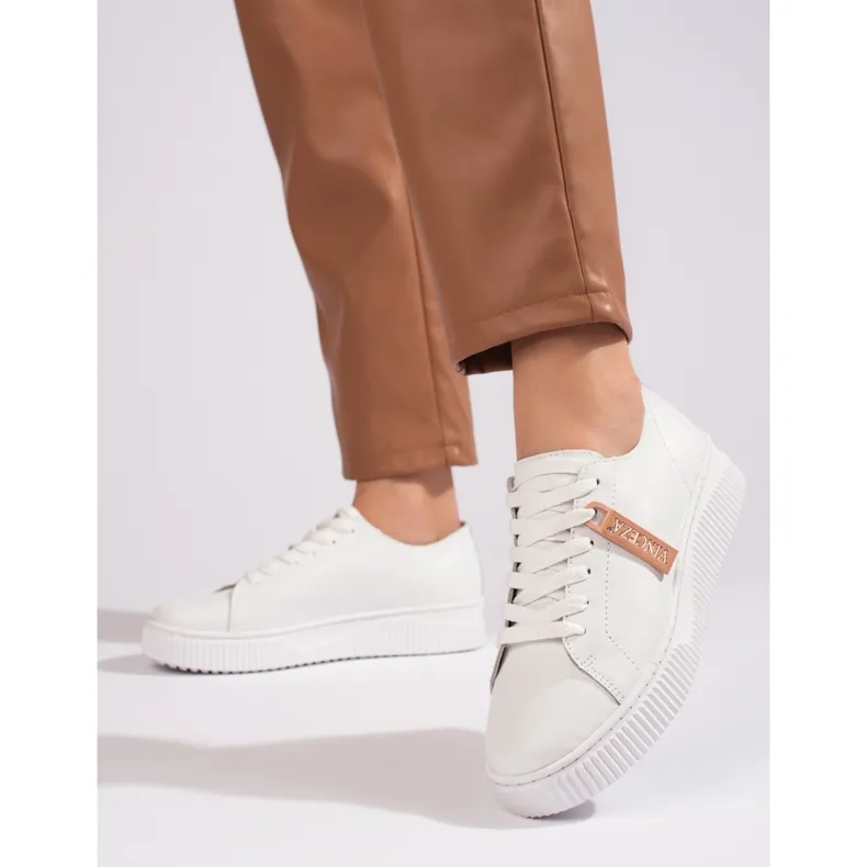 Vinceza Baskets blanches classiques de Vincez